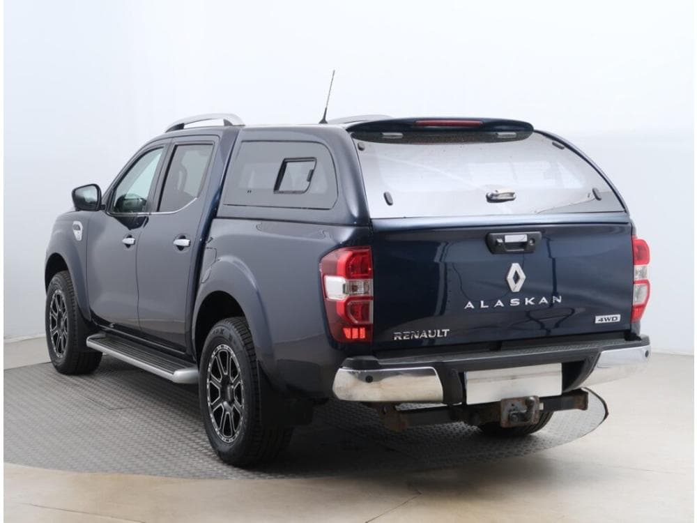 2019 Renault ALASKAN - 10