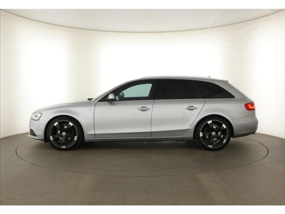2015 Audi A4 - 9