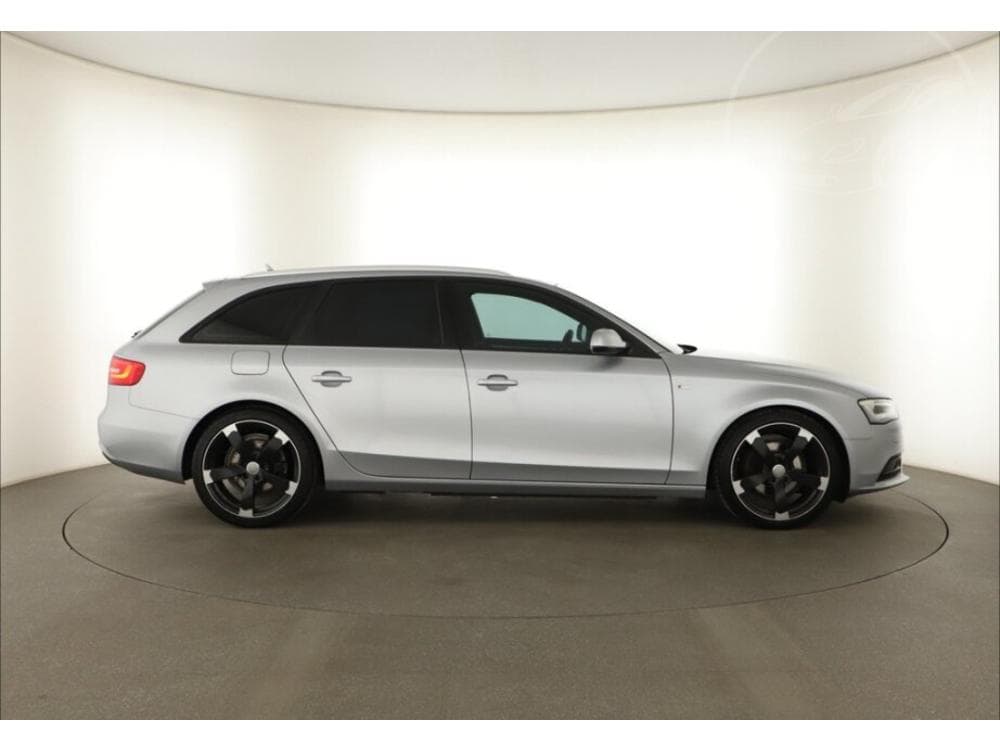 2015 Audi A4 - 21
