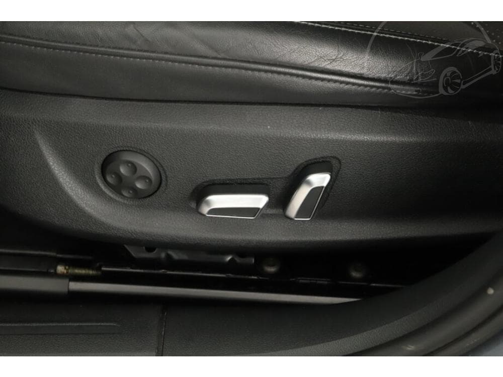 2015 Audi A4 - 57