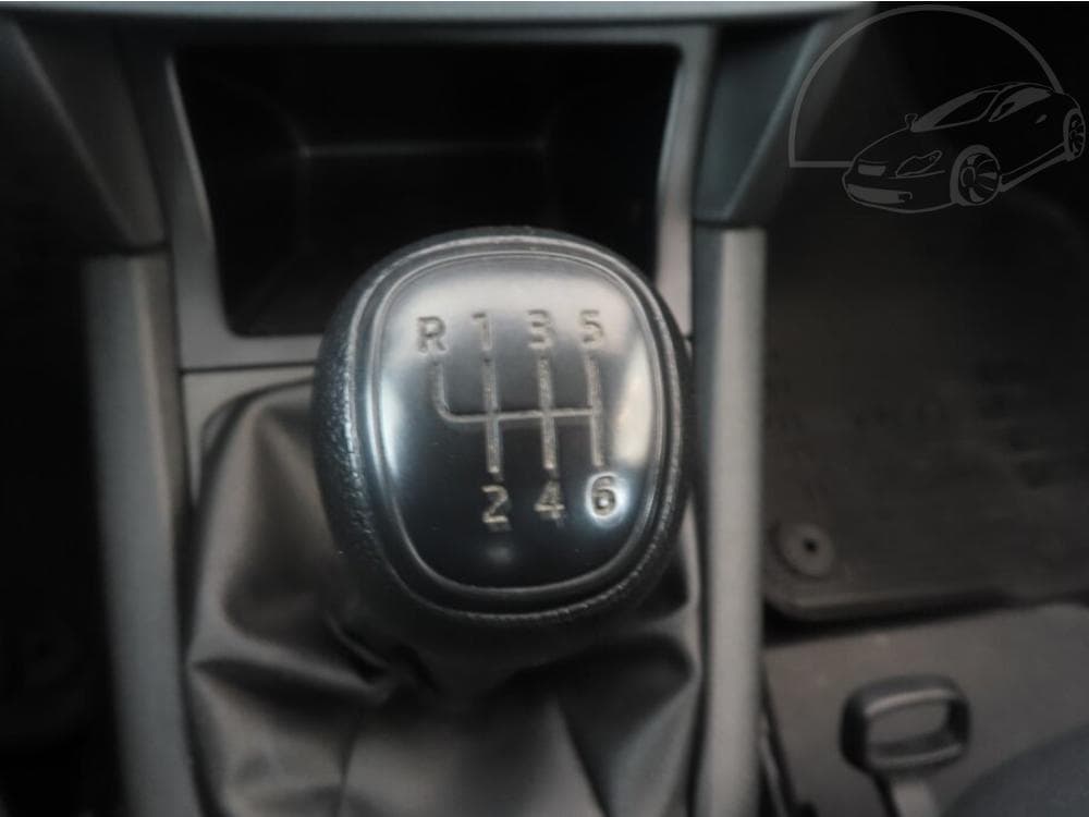 2015 Škoda YETI - 37