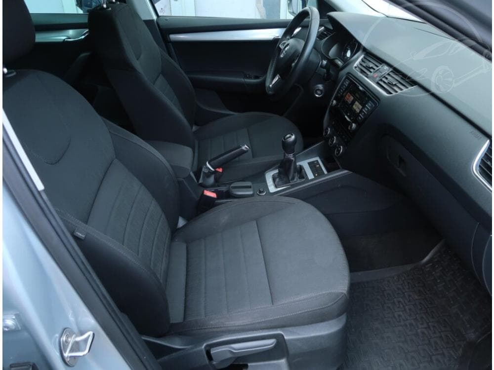 2016 Škoda OCTAVIA - 25
