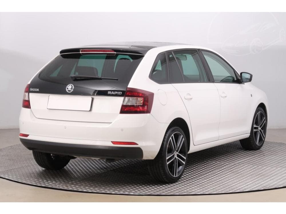 2014 Škoda RAPID - 9