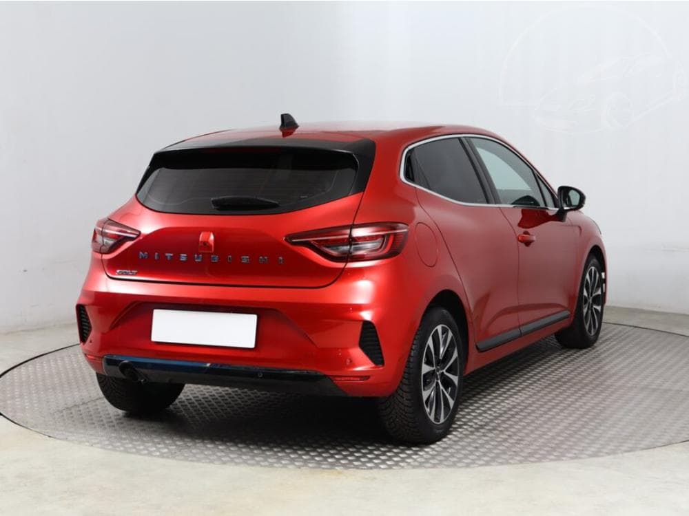 2025 Mitsubishi COLT - 9