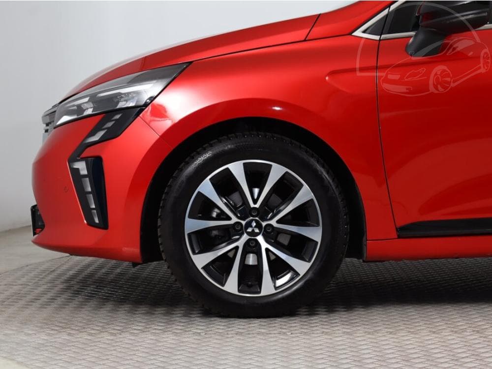 2025 Mitsubishi COLT - 23