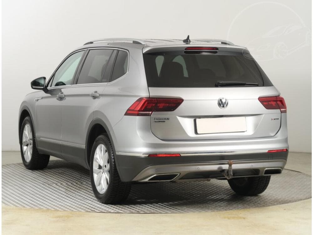 2020 Volkswagen TIGUAN - 13