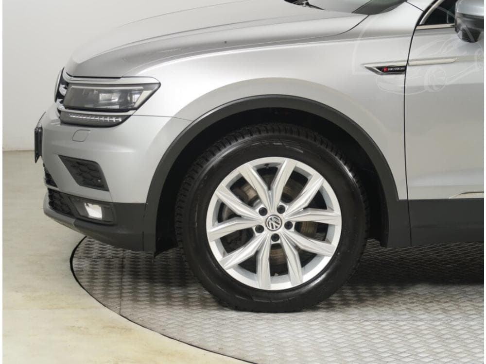 2020 Volkswagen TIGUAN - 57