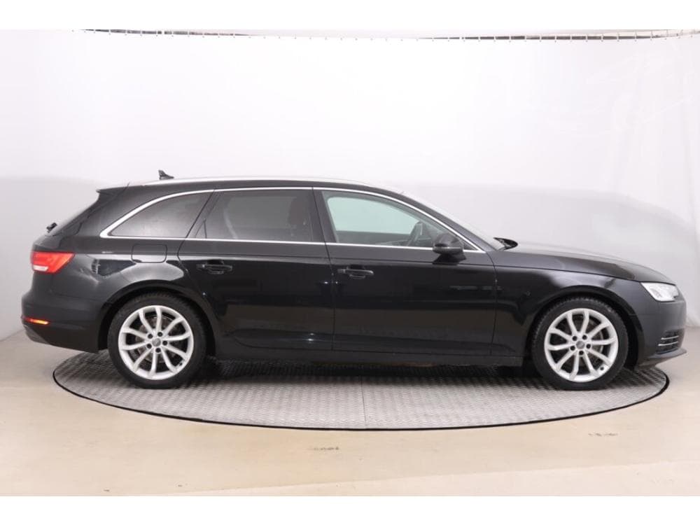 2017 Audi A4 - 17