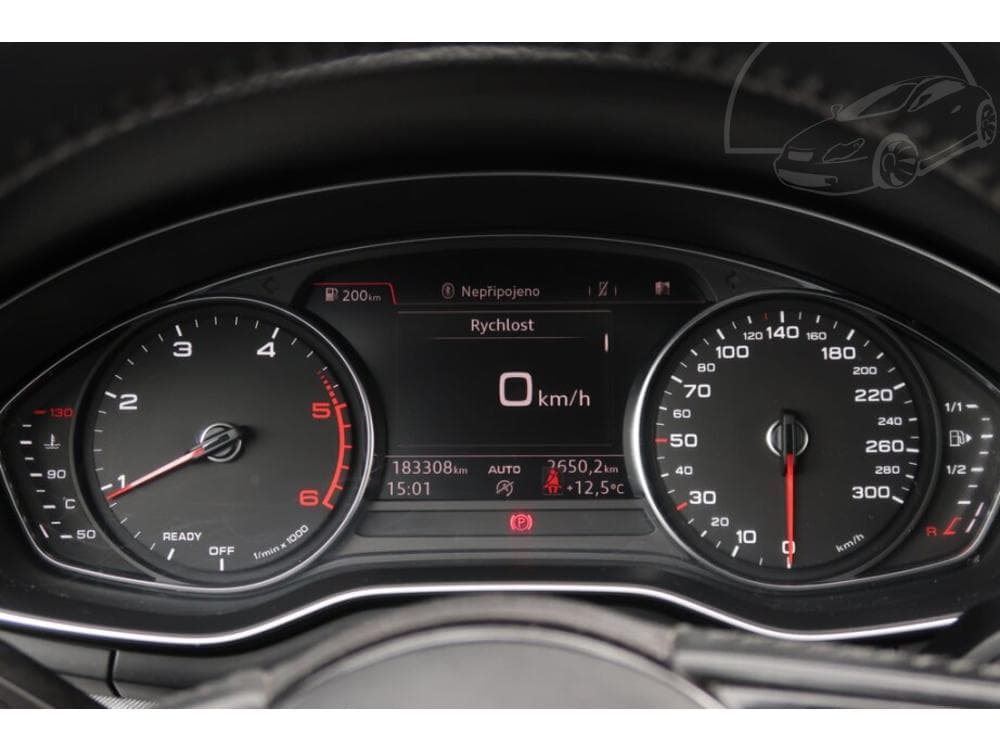 2017 Audi A4 - 33