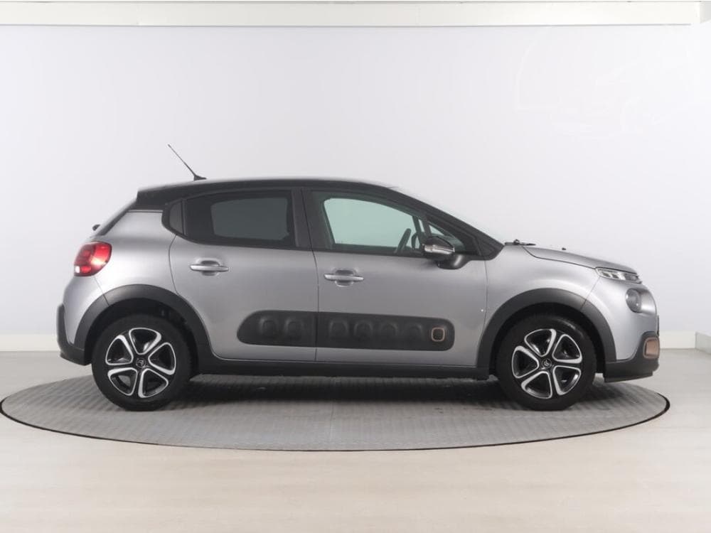 2020 Citroen C3 - 16
