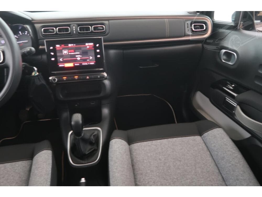 2020 Citroen C3 - 22