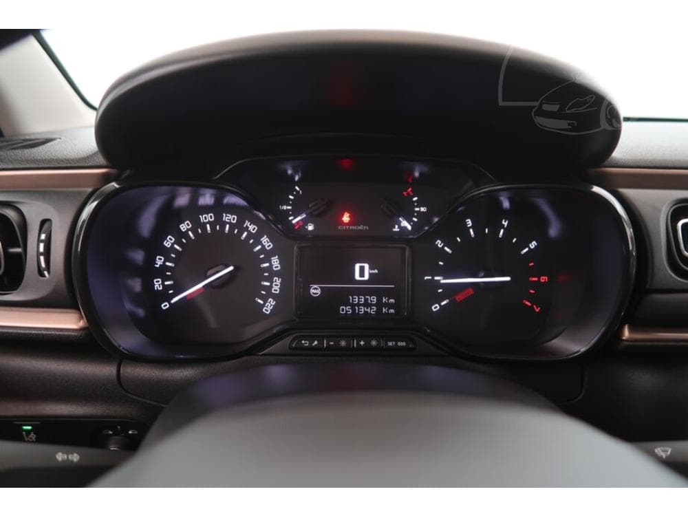 2020 Citroen C3 - 31