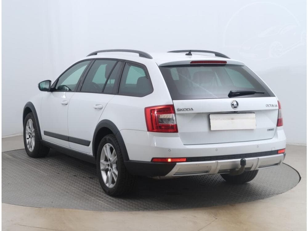 2015 Škoda OCTAVIA - 10
