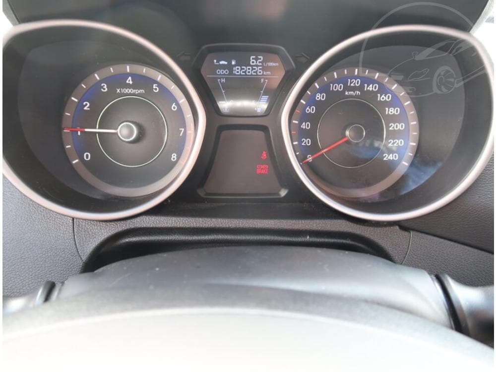 2012 Hyundai ELANTRA - 41