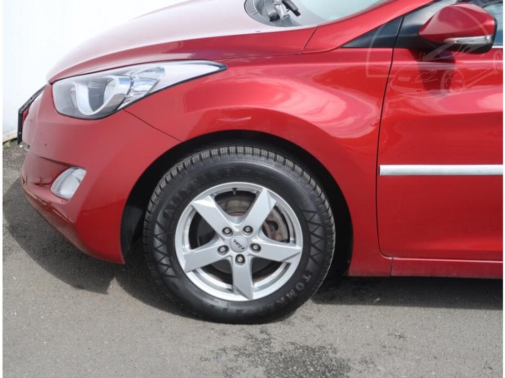 2012 Hyundai ELANTRA - 53
