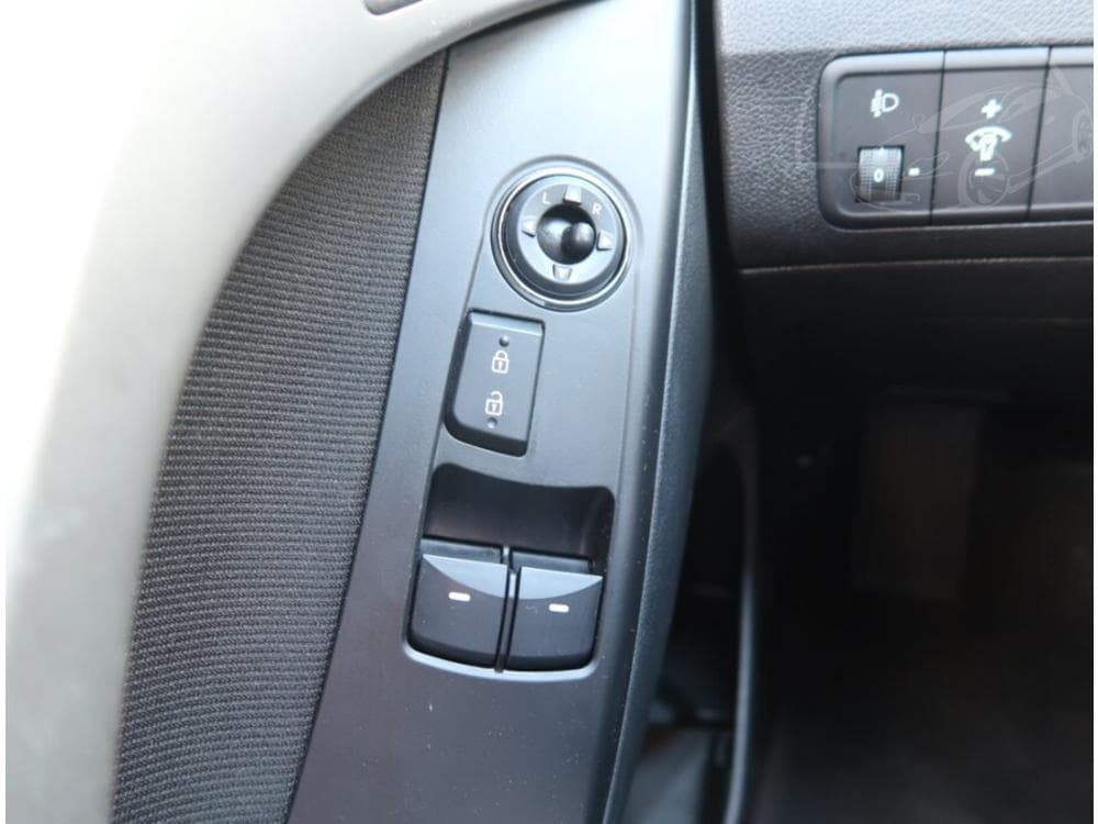 2012 Hyundai ELANTRA - 57