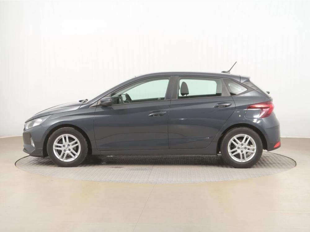 2021 Hyundai i20 - 7