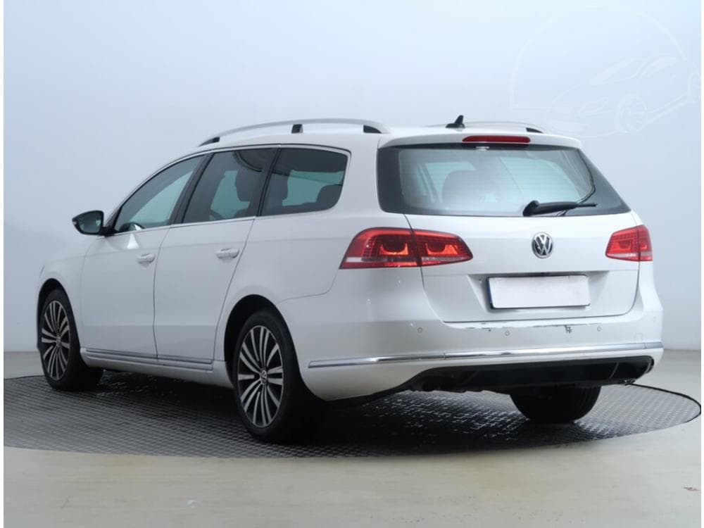 2014 Volkswagen PASSAT - 4
