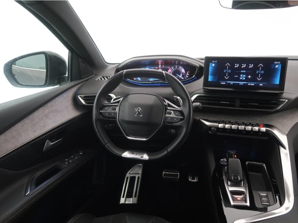 2021 Peugeot 3008 - 13