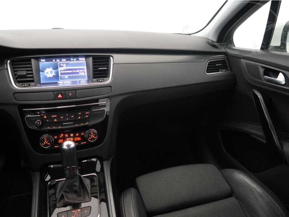 2012 Peugeot 508 - 8