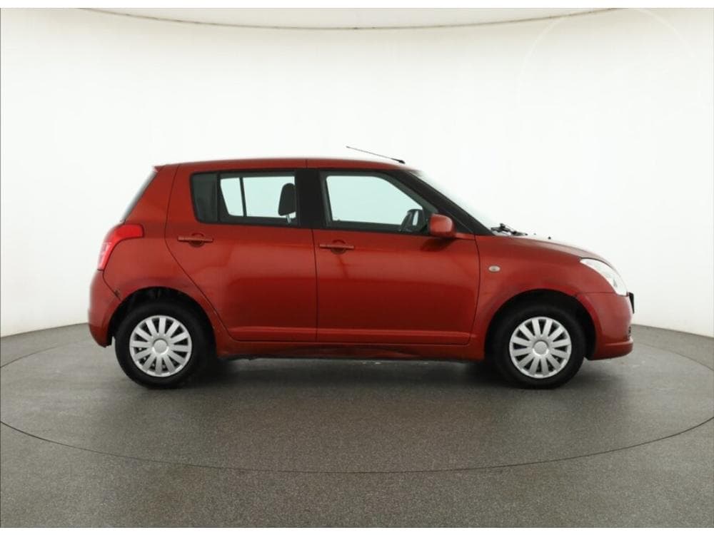 2010 Suzuki SWIFT - 6