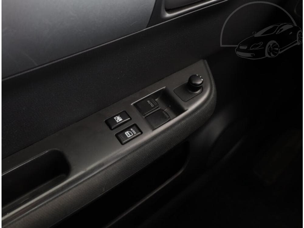 2010 Suzuki SWIFT - 13