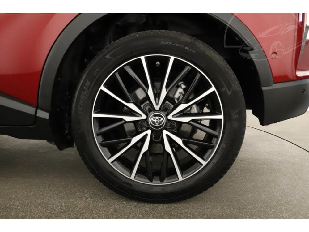 2019 Toyota C-HR - 23