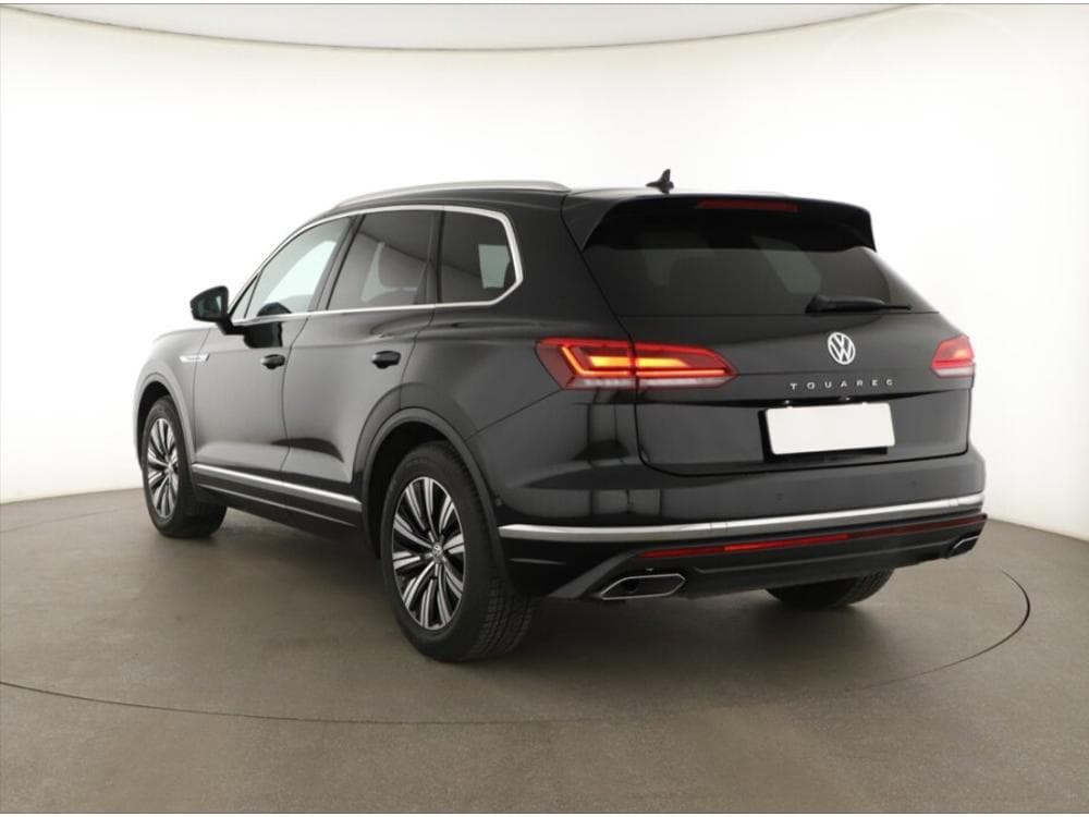 2019 Volkswagen TOUAREG - 7