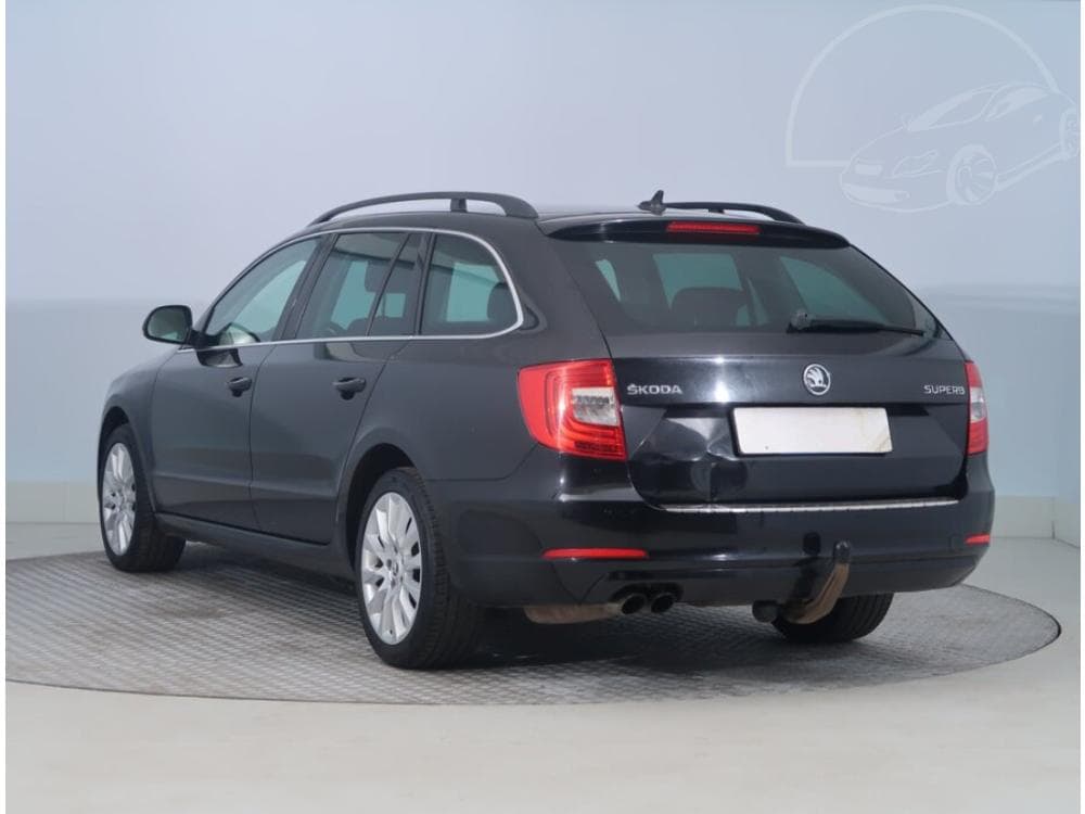 2014 Škoda SUPERB - 7