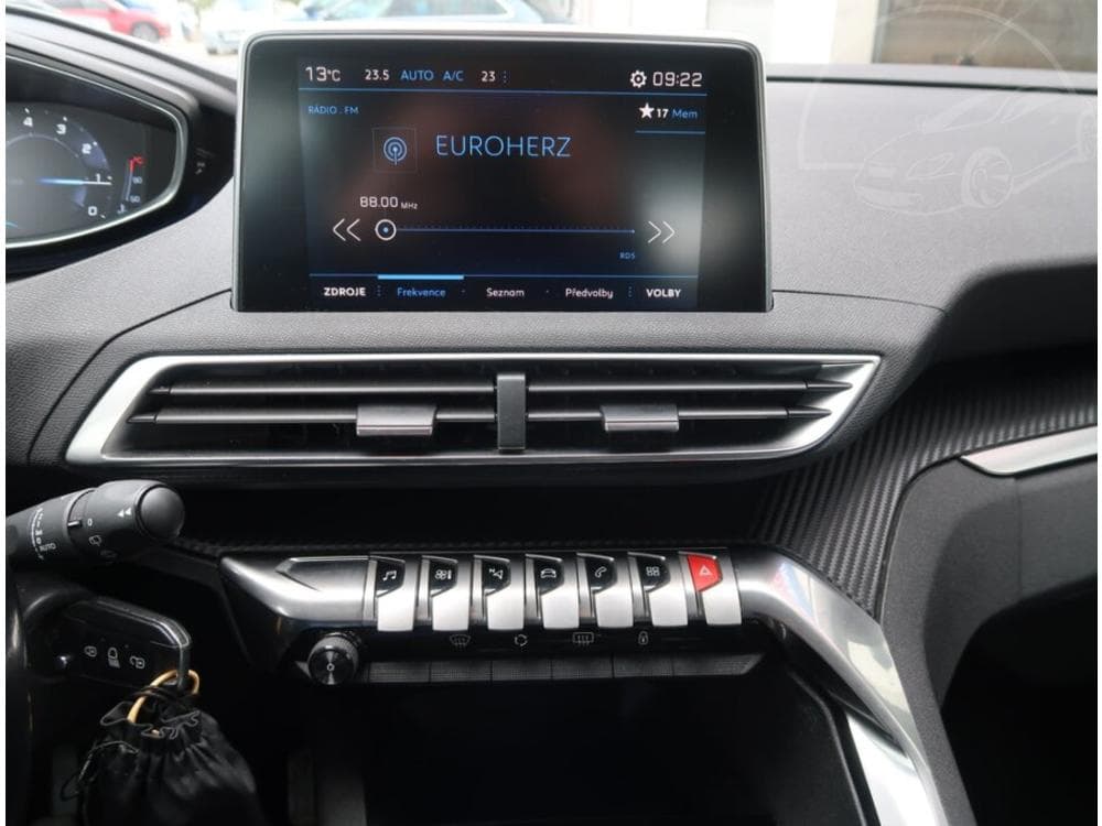 2018 Peugeot 3008 - 45