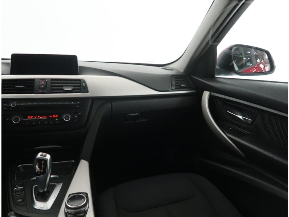 2014 BMW 3-SERIES - 15