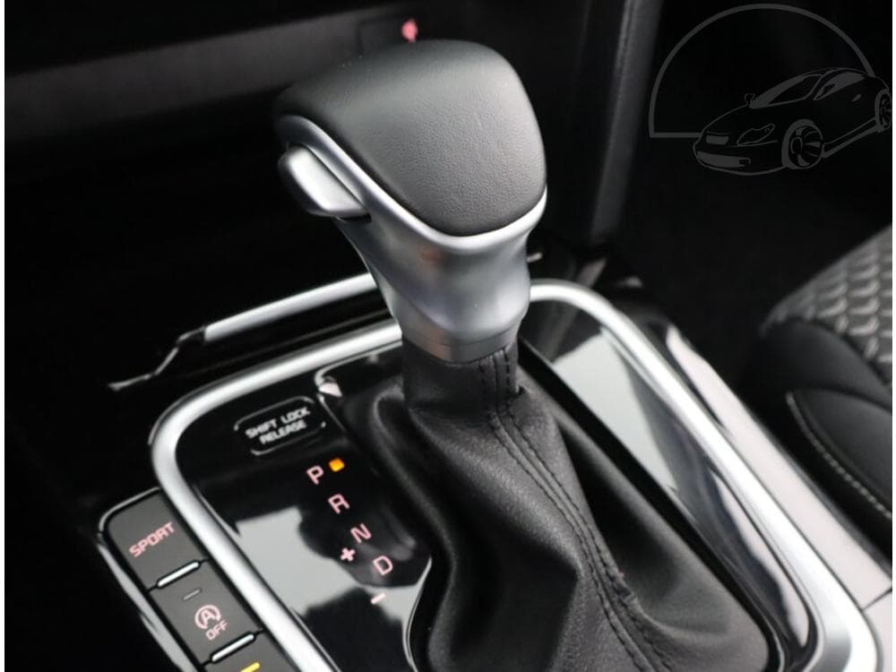 2025 Kia XCEED - 37