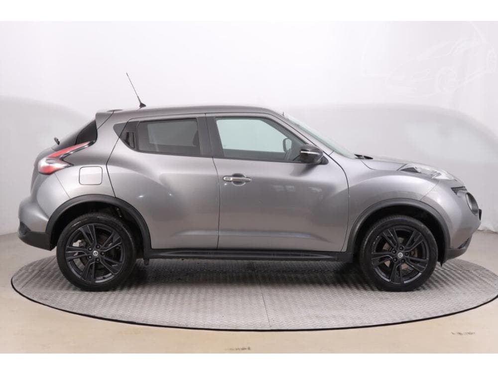 2016 Nissan JUKE - 16