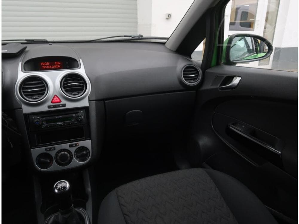 2014 Opel CORSA - 22