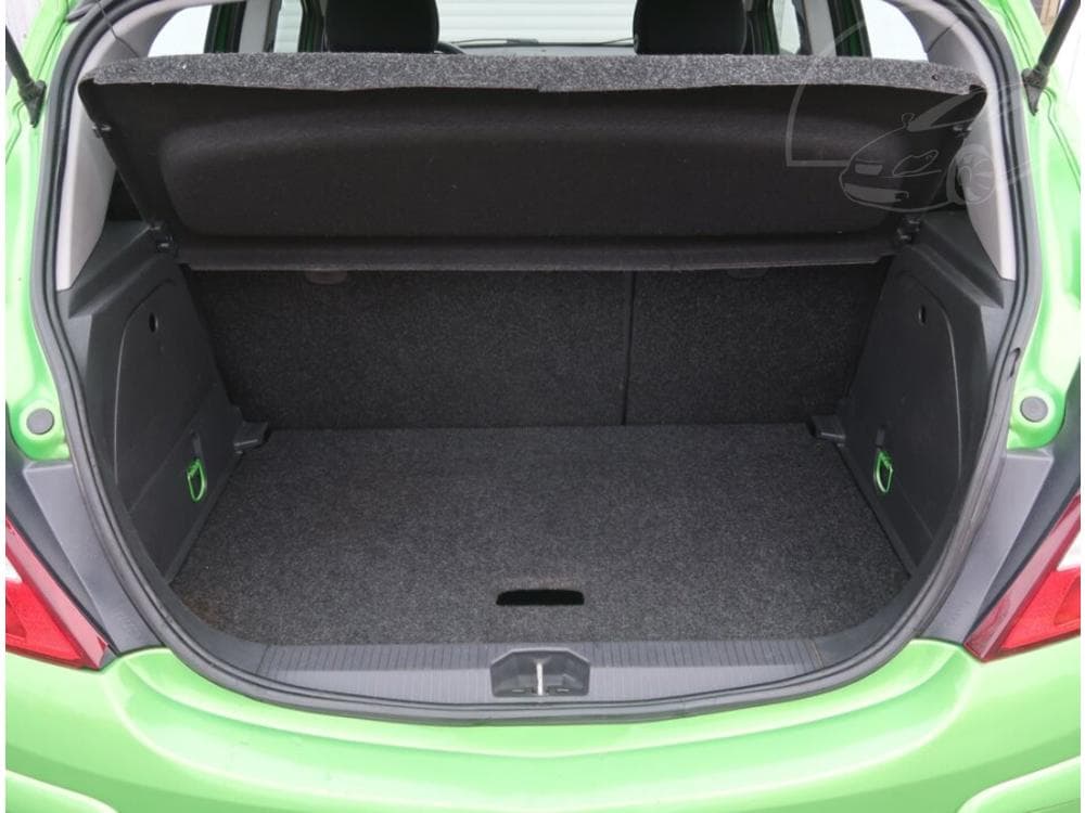 2014 Opel CORSA - 37