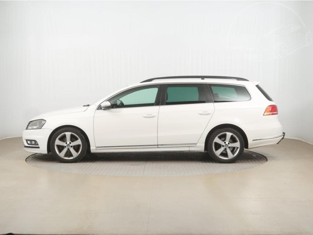 2012 Volkswagen PASSAT - 3