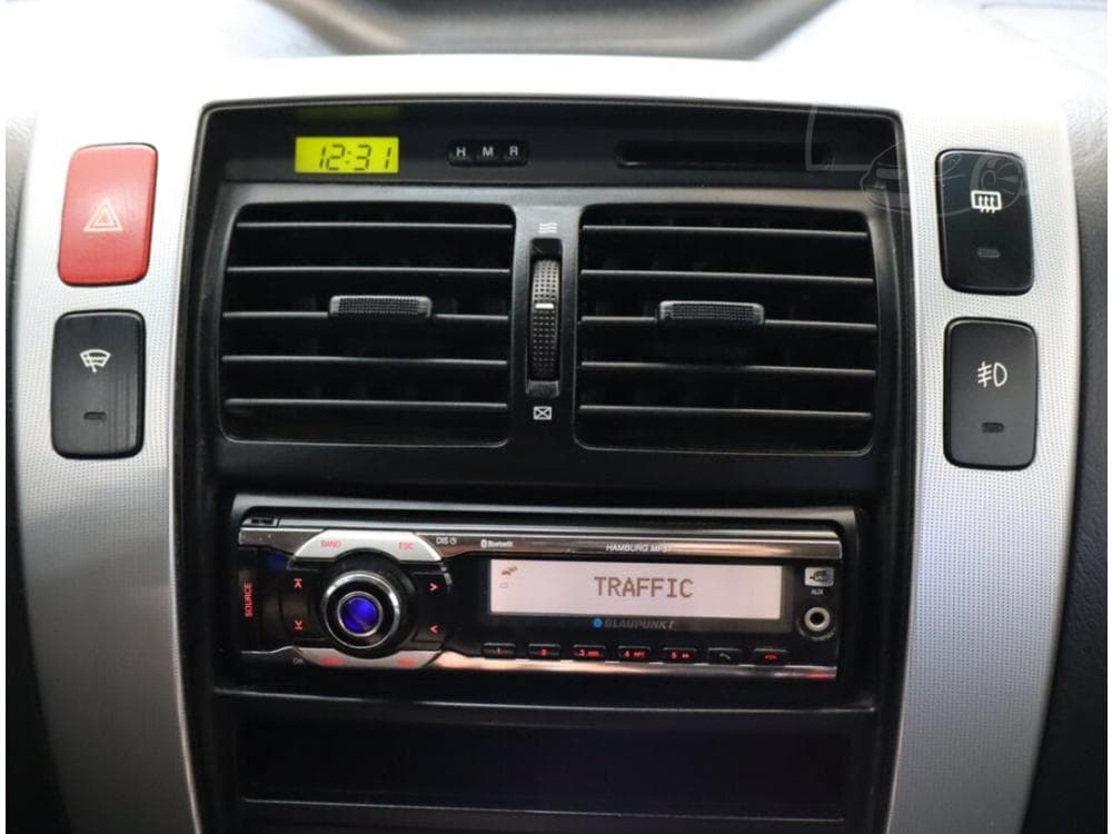 2007 Hyundai TUCSON - 12