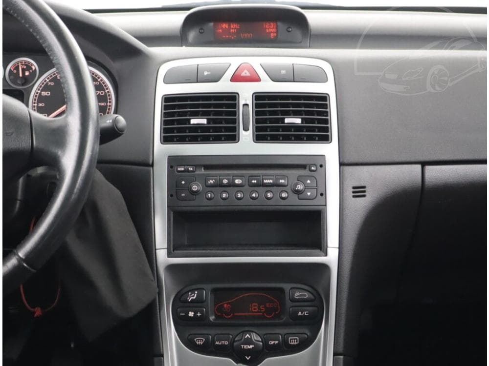 2004 Peugeot 307 - 12