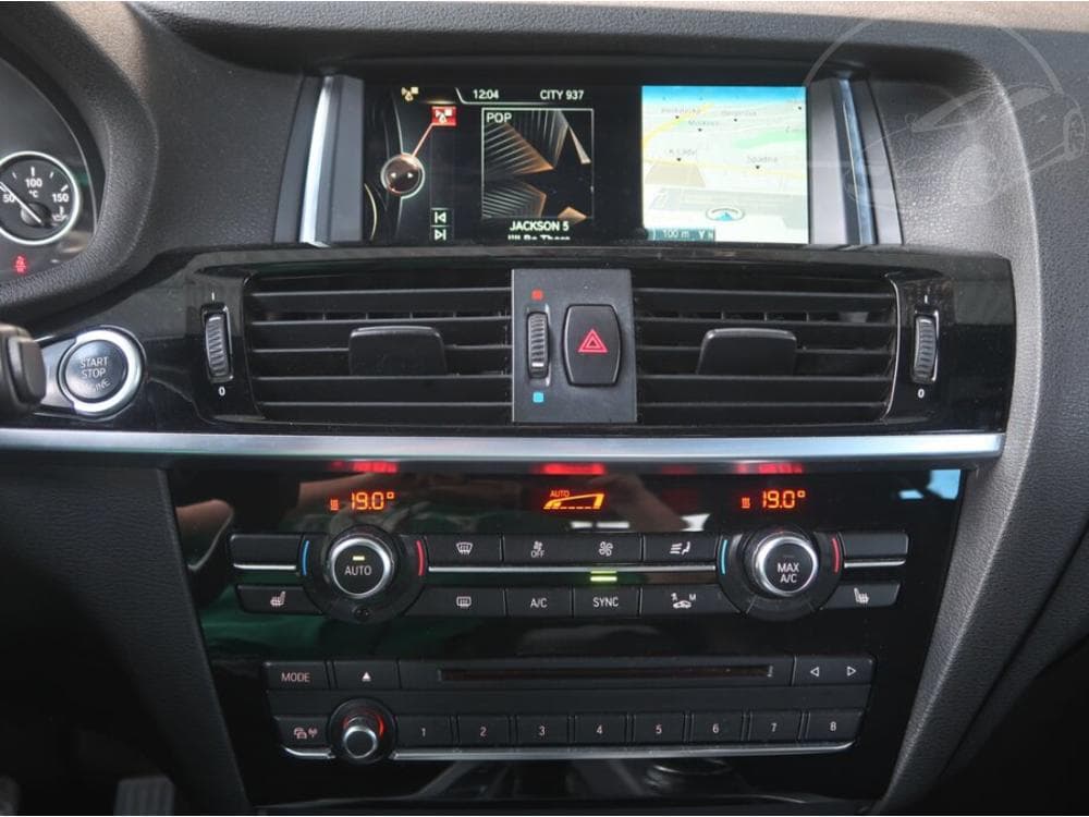 2014 BMW X4 - 23