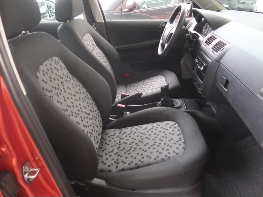 2006 Škoda FABIA - 9