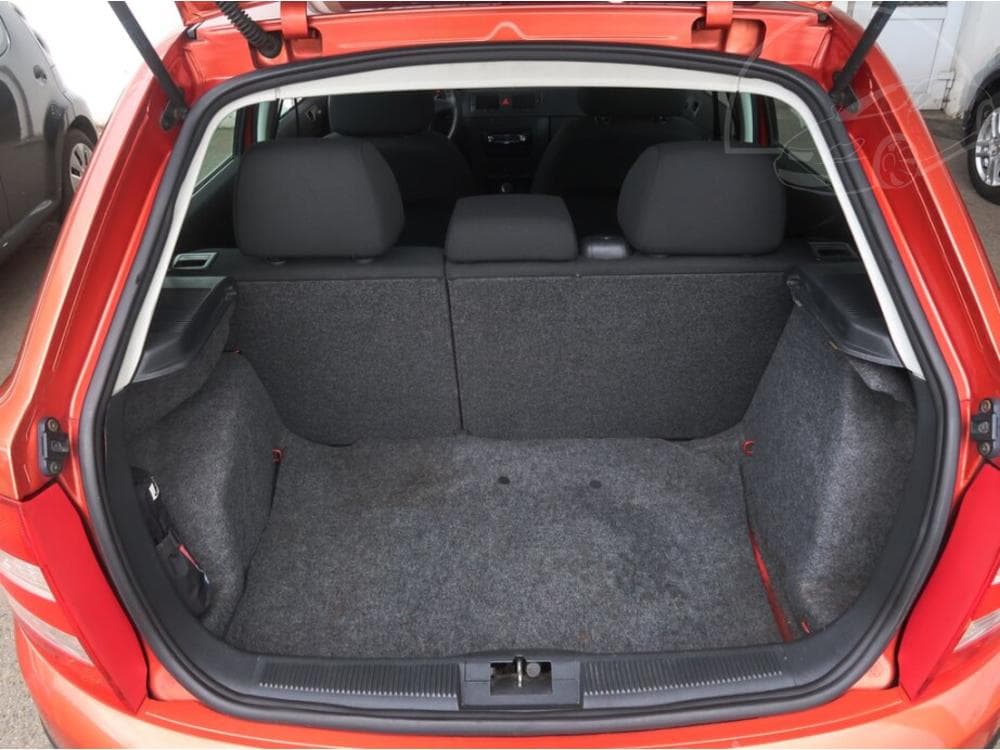 2006 Škoda FABIA - 13