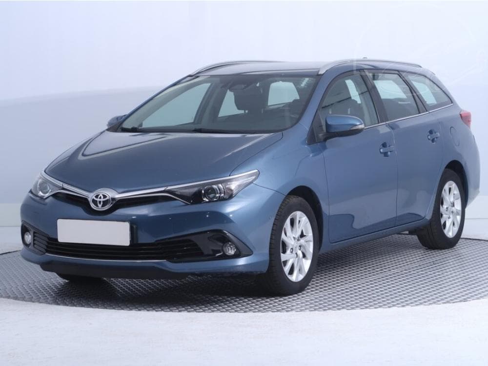 2018 Toyota AURIS - 5