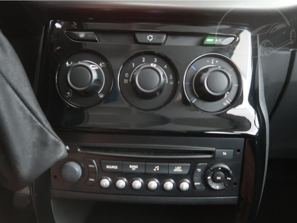 2014 Citroen C3 - 14