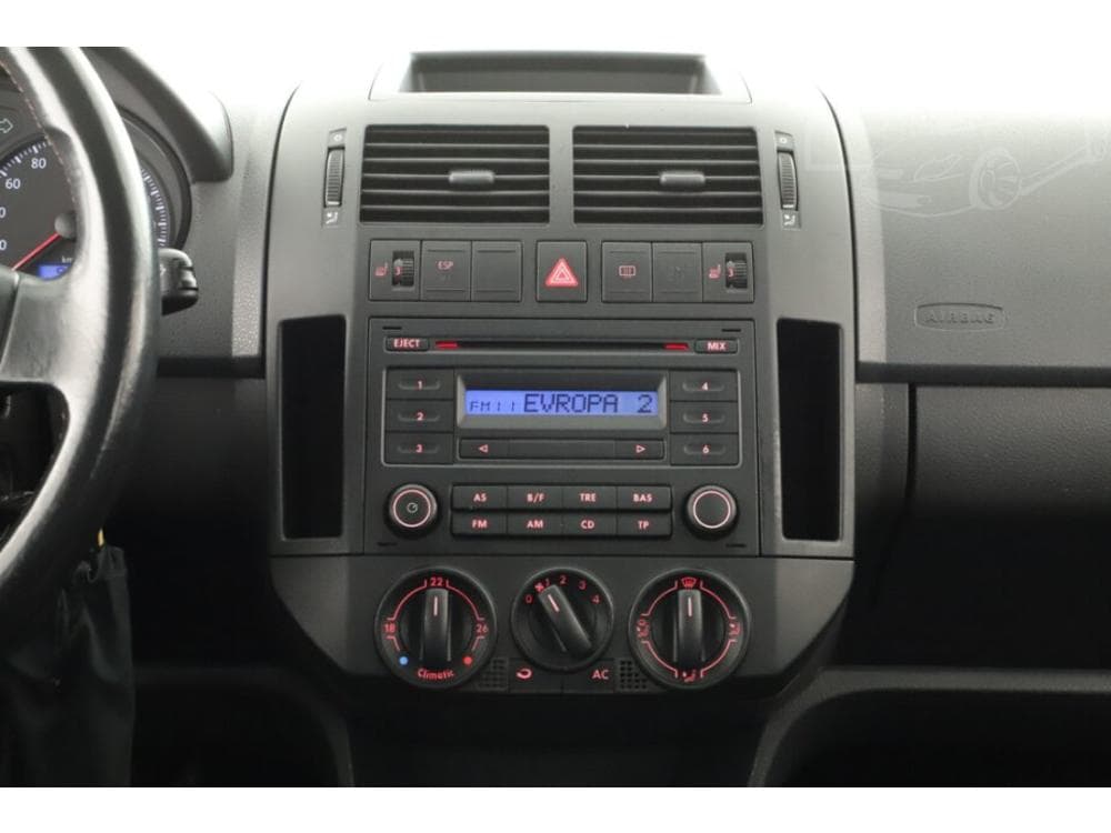 2006 Volkswagen POLO - 9