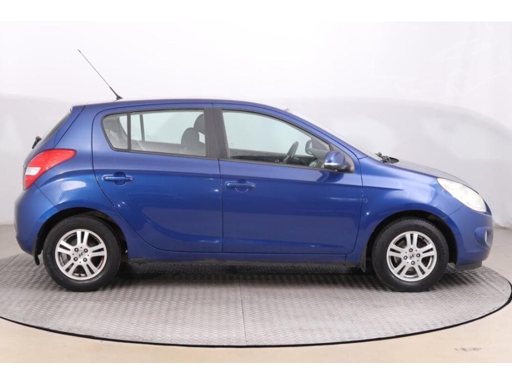 2011 Hyundai i20 - 6