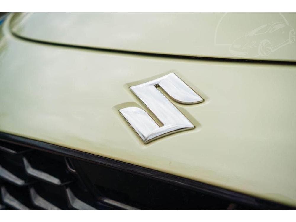 2025 Suzuki SWIFT - 29
