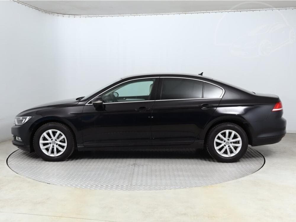2015 Volkswagen PASSAT - 7
