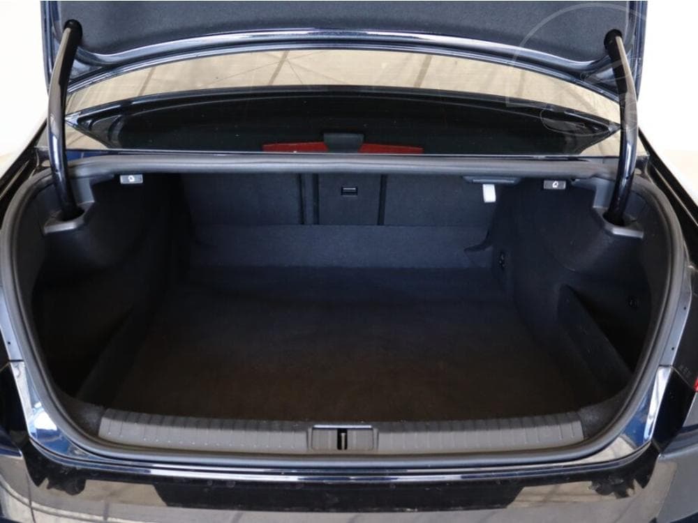 2015 Volkswagen PASSAT - 34