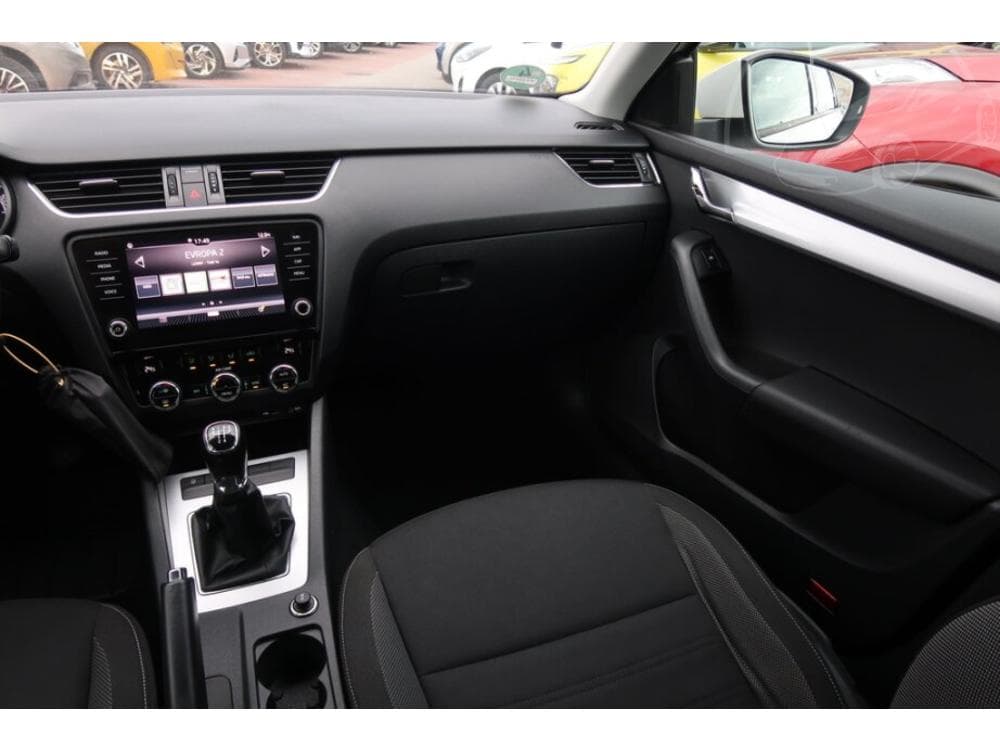 2017 Škoda OCTAVIA - 8