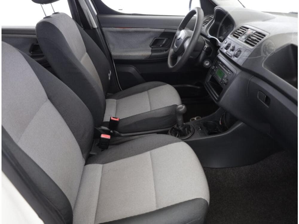 2010 Škoda ROOMSTER - 13